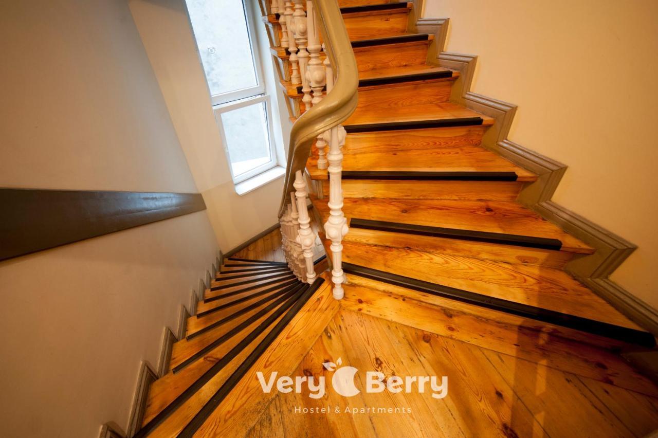 Very Berry - Garbary 27 - Apartament Z Balkonem, Old City, Check In 24H Appartement Poznań Buitenkant foto