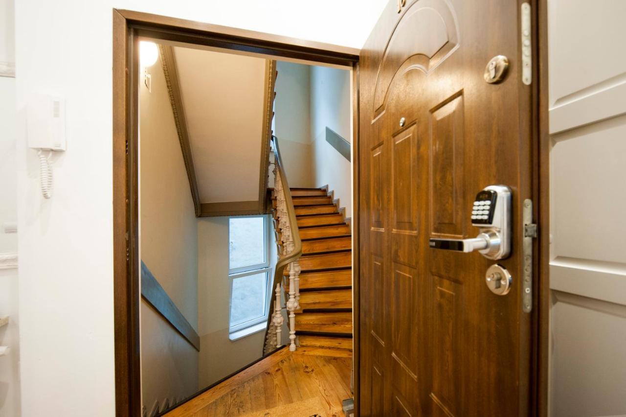 Very Berry - Garbary 27 - Apartament Z Balkonem, Old City, Check In 24H Appartement Poznań Buitenkant foto